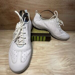 Privo by Clarks Women's 9.5 Lace Up Walking Shoes White Leather Comfort Sneake